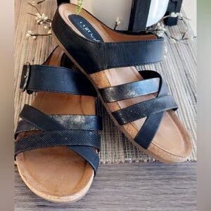 Euro Soft Black slide on Sandals size 7